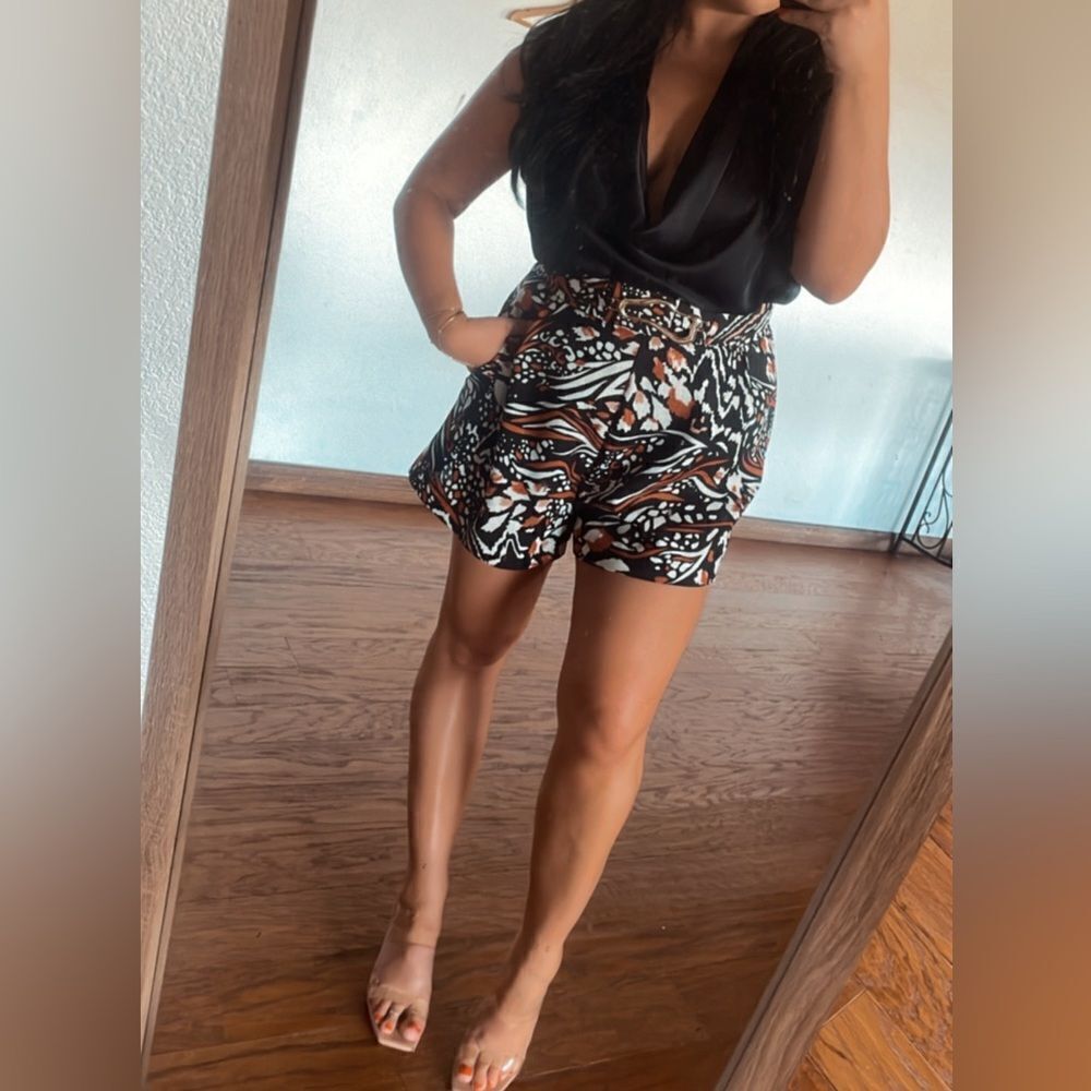 Butterfly printed high waisted belted shorts